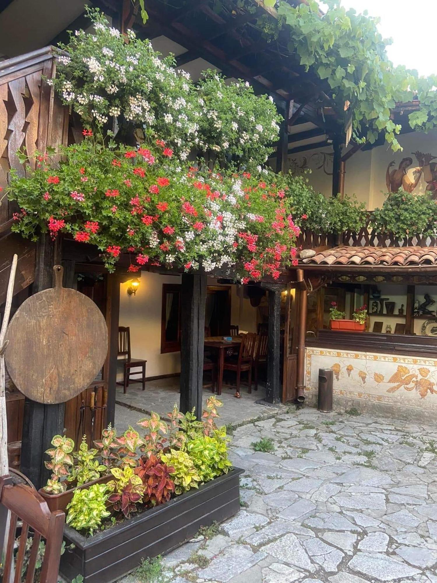 Стаи За Гости The Old House Velingrad Exterior photo